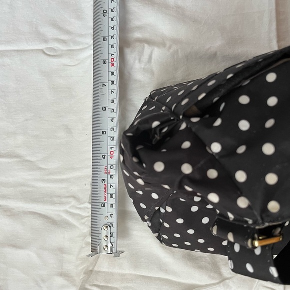 JU-JU-BE hobo diaper bag in duchess, black and white with gold hardware - Picture 14 of 15